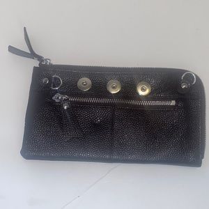 NUGZ Wristlet Purse Wallet